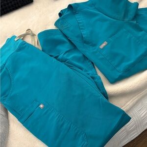 Teal FIGS Scrub Set